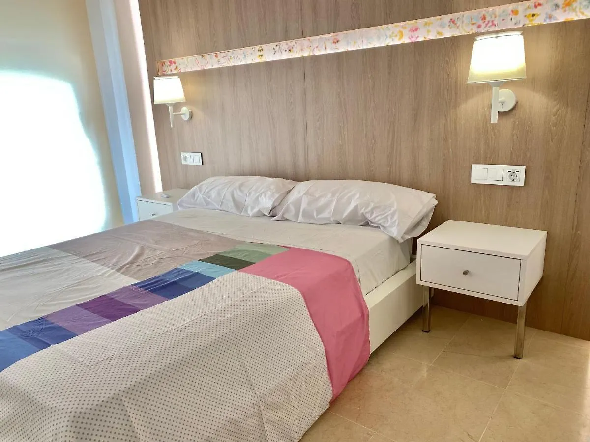Apartament De Luxe Con Piscina Salou 0*,  Spain