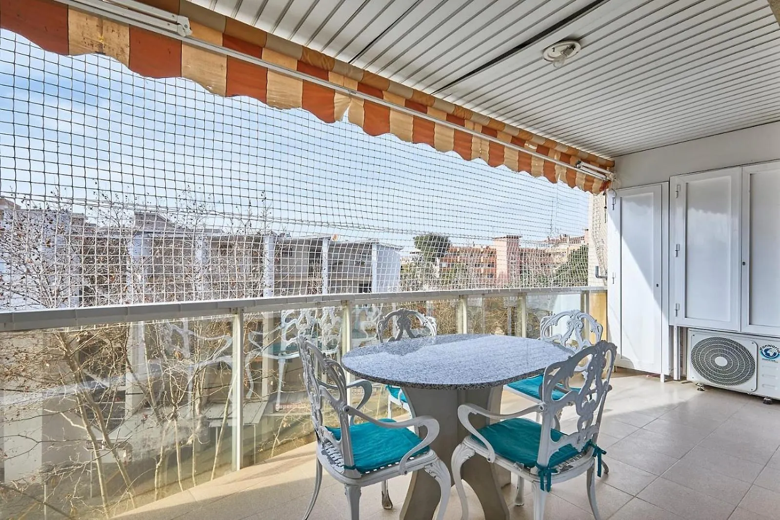 Apartament De Luxe Con Piscina Salou 0*,